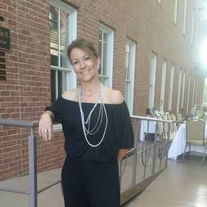 Meet your Posher, Mindy